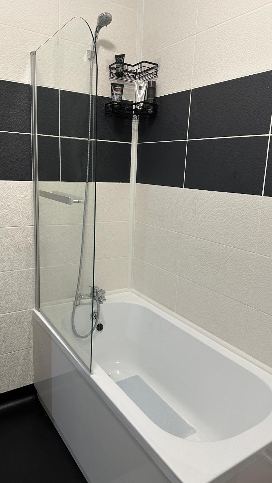 Modern 2 Bed Near Turf Moor Football Stadium, Parks, Canal And Lake Burnley Eksteriør bilde